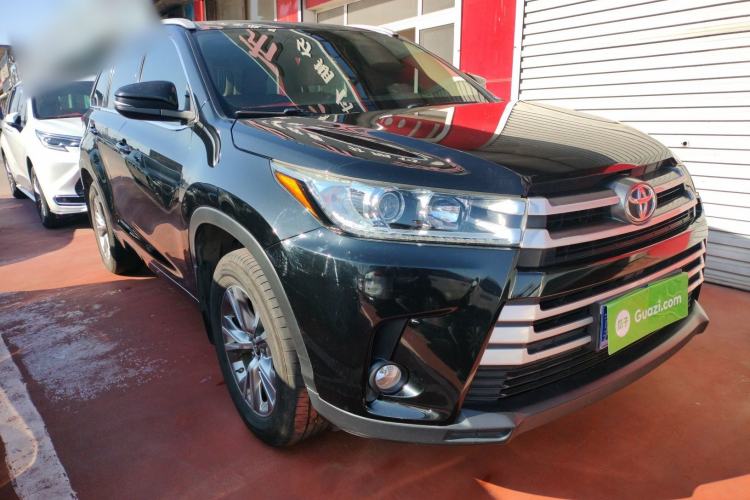 Used Toyota Highlander 2018 2.0T Two-Wheel Drive Elite Version 5 Seats China VI Standard