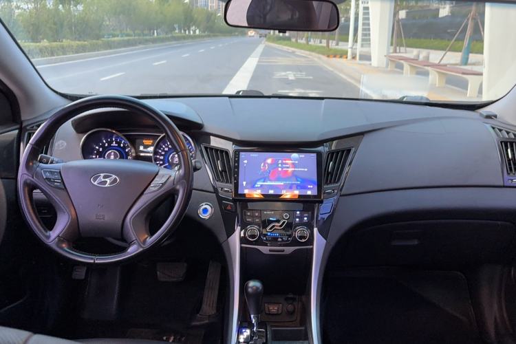 Used Hyundai Sonata 2013 2.0L Automatic Luxury Edition
