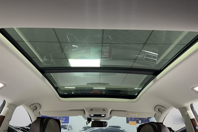 Used Volkswagen Viloran 2024 380TSI Luxury Edition
