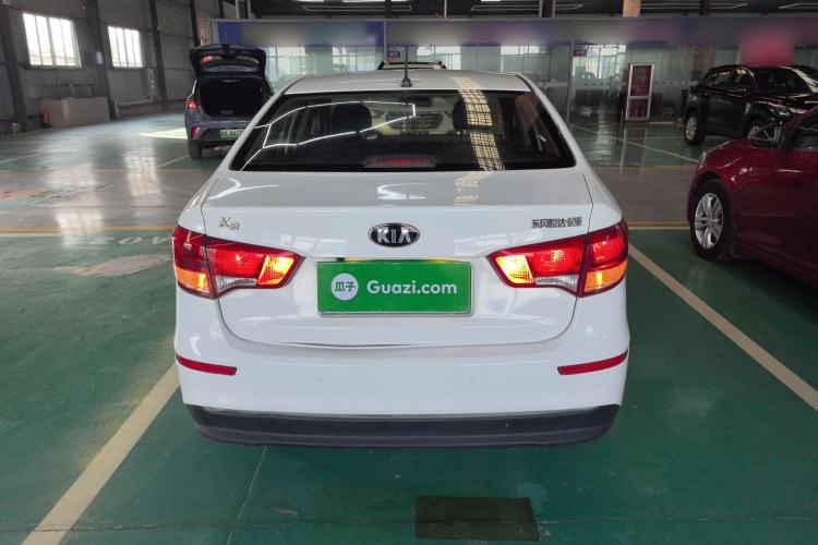 Used Kia K2 2015 Sedan 1.4L MT GLS
