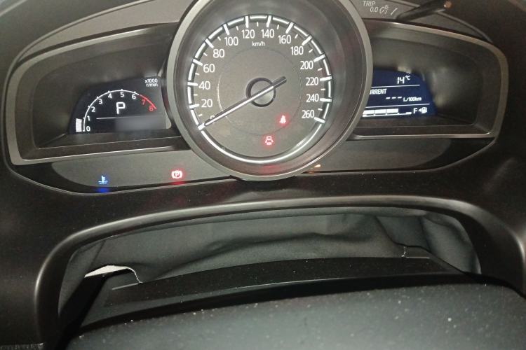 Used Mazda Mazda 3 Axela 2019 Cloud-Controlled Version Hatchback 1.5L Automatic Luxury Model Emission Standard China V