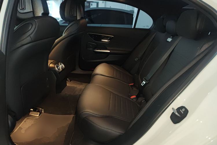 Used Mercedes-Benz C-Class 2025 Facelift C 260 L Sport Edition
