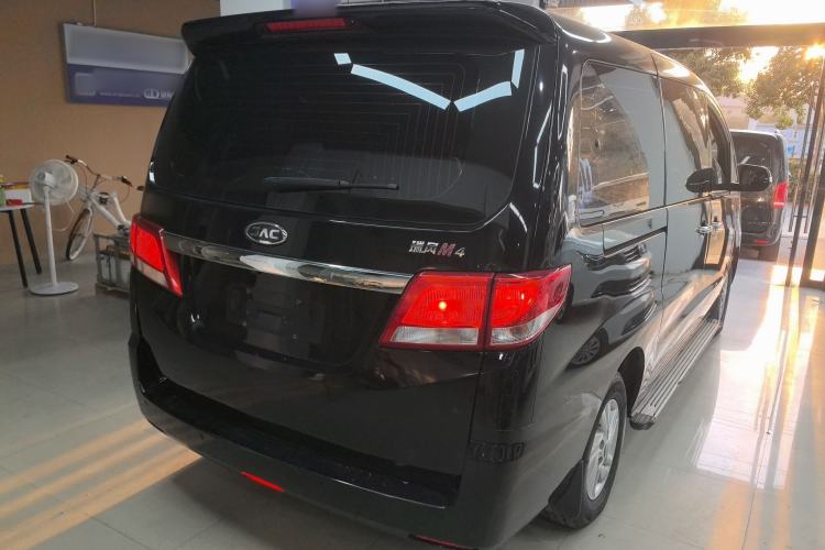 Used  M4 2016 2.0L manual luxury edition
