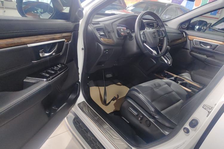 Used Honda CR-V 2017 240TURBO CVT Front-Wheel Drive Fashion Edition