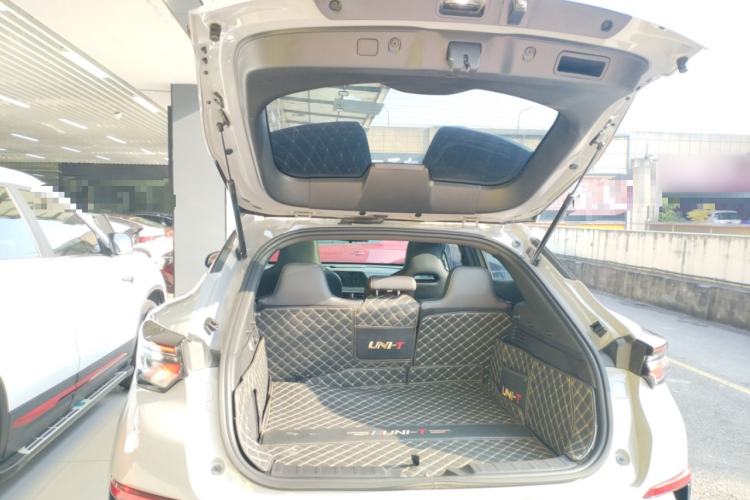 Used Changan UNI-T 2022 1.5T Prestige Version
