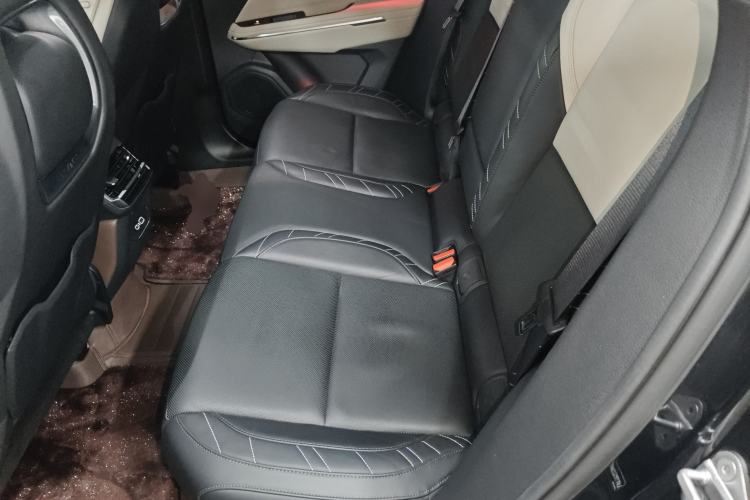 Used Lynk & Co 05 2022 2.0T Two-Wheel Drive Shine Halo
