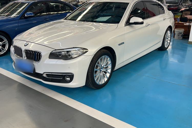 Used BMW 5 Series 2014 525Li Luxury Design Package
