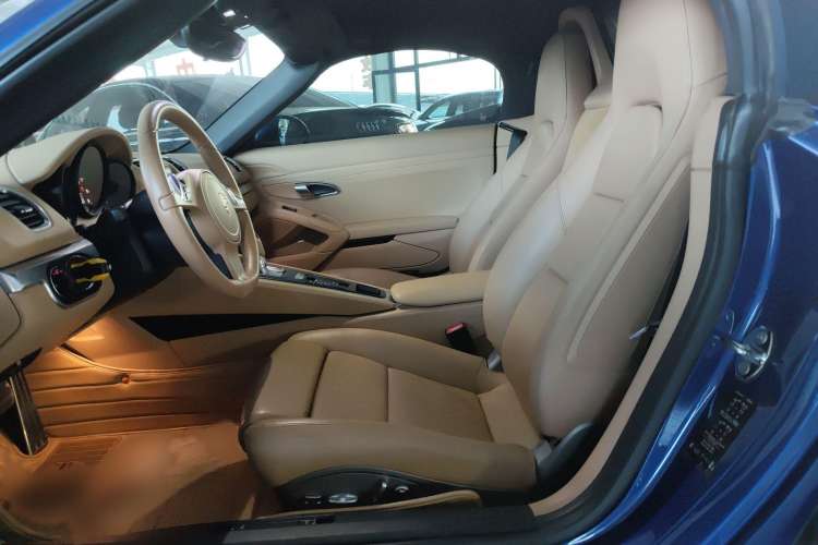 Used Porsche Boxster 2013 Boxster 2.7L
