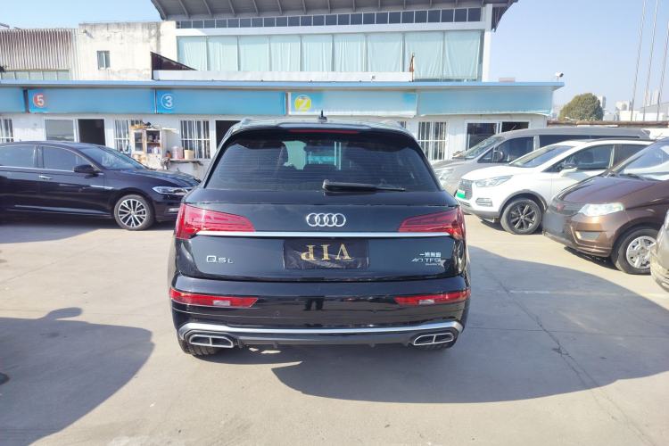 Used Audi Q5L Sportback 2022 40 TFSI Fashion Model
