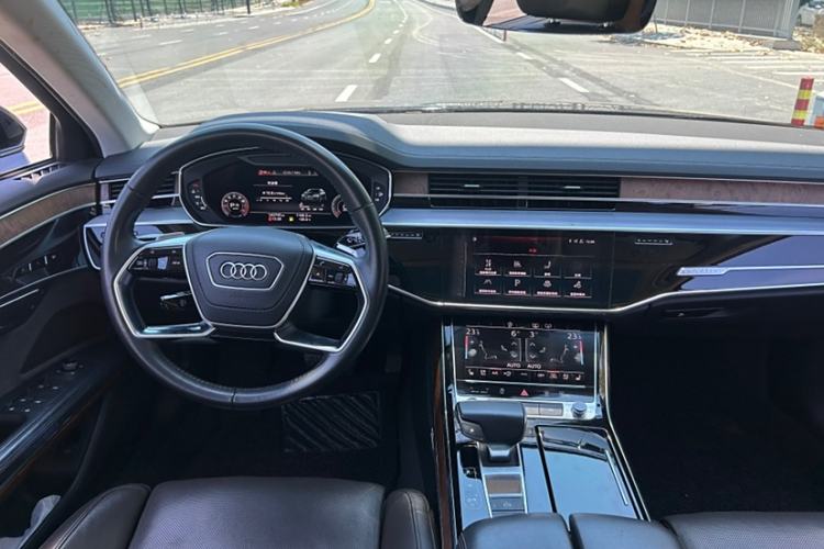 Used Audi A8 2018 A8L 55 TFSI quattro Luxury Edition
