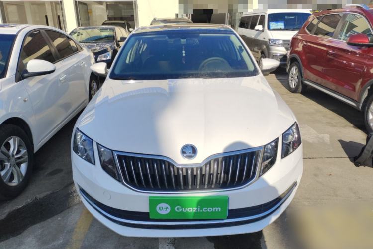 Used Skoda Octavia 2019 TSI230 DSG Luxury Edition
