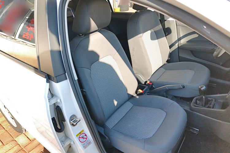 Used Volkswagen Santana 2016 1.6L Manual Fashion Edition
