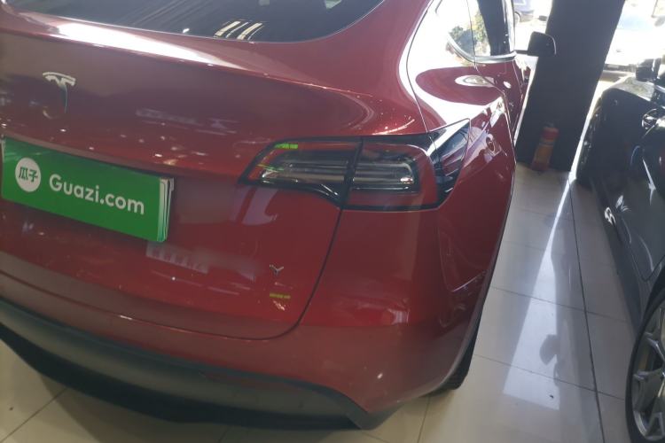 Used Tesla Model Y 2021 Long-Range All-Wheel-Drive Version 3D7
