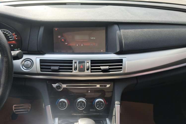 Used Haval H7 2017 Red-Label H7 2.0T Automatic Prestige Model
