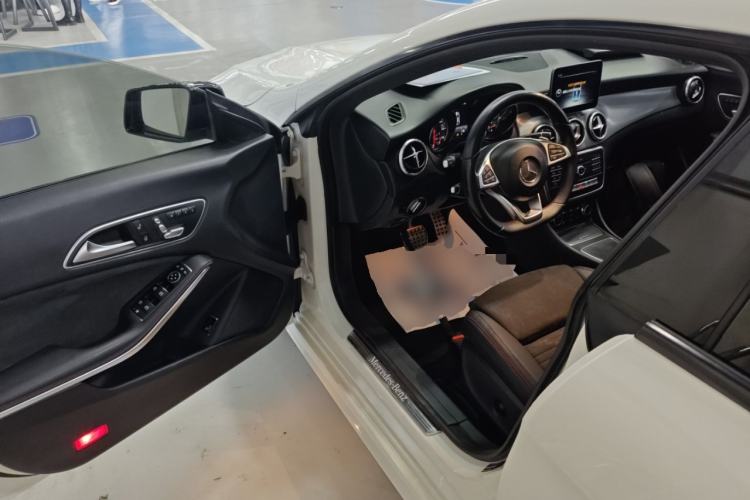 Used Mercedes-Benz CLA 2016 Year Restyled CLA 220 4MATIC
