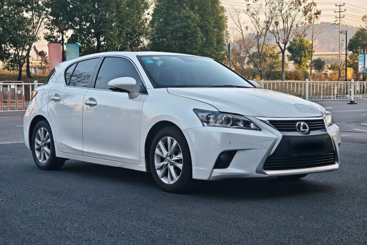 Used Lexus CT 2014 CT200h Comfort Edition Monochrome