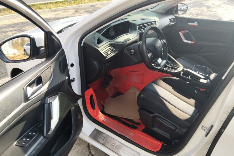 Used Peugeot 308 2018 230THP Automatic Luxury Edition
