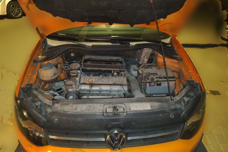 Used Volkswagen Polo 2012 1.6L Cross Polo Automatic Transmission
