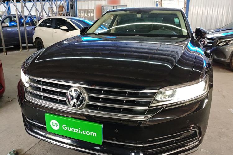 Used Volkswagen Phideon 2018 Revised Version 380TSI Two-Wheel Drive Business Edition
