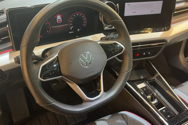 Used Volkswagen Lamando 2022 Lavida L 280TSI DSG Cool & Spicy Edition
