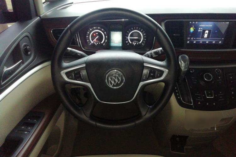 Used Buick GL8 2018 28T Luxury Model China VI Standard