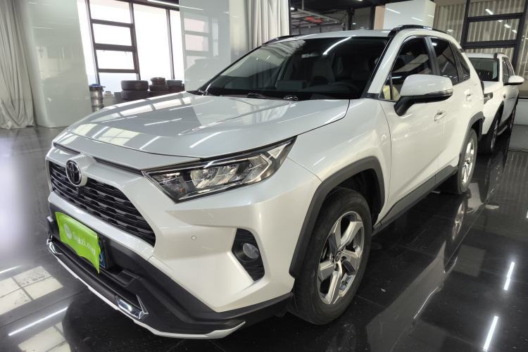 Used Toyota RAV4 2021 2.0L CVT 4x4 Trend Edition
