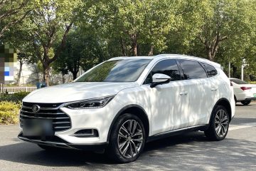 Used BYD Tang 2018 2.0T Automatic SmartConnect Luxury Version 7 Seats China V Standard