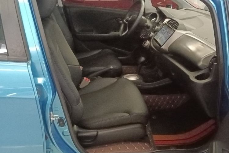 Used Honda Fit 2011 1.3L Automatic Comfort Edition