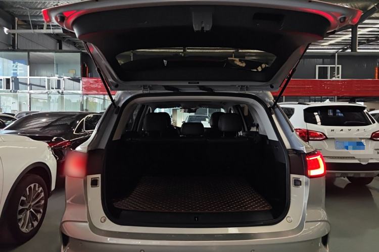 Used Roewe RX5 MAX 2019 300TGI Automatic Smart Cabin Luxury Edition
