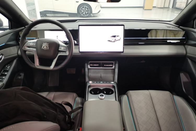 TDK.VehicleDetails.img