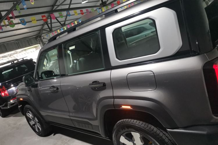 Used  BJ40 Electric Drive 2025 Advanced Edition
