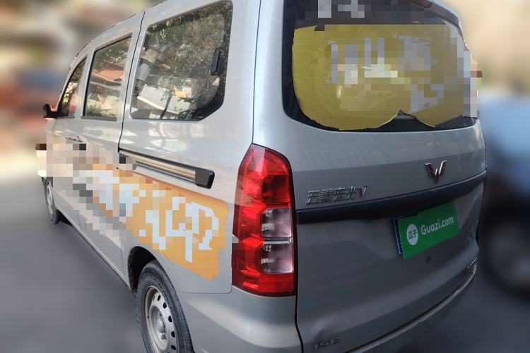 Used Wuling Hongguang V 2019 1.5L Jingqu Version China VI LAR
