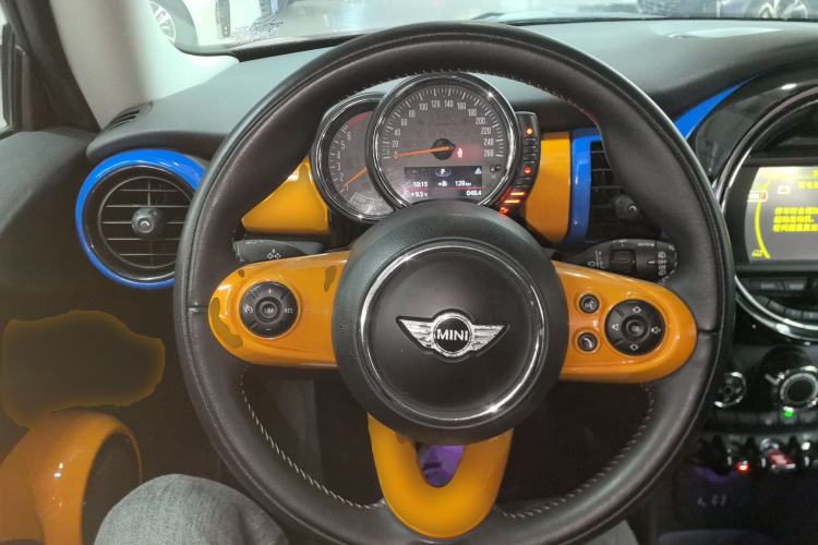 Used  MINI 2014 1.5T COOPER Fun