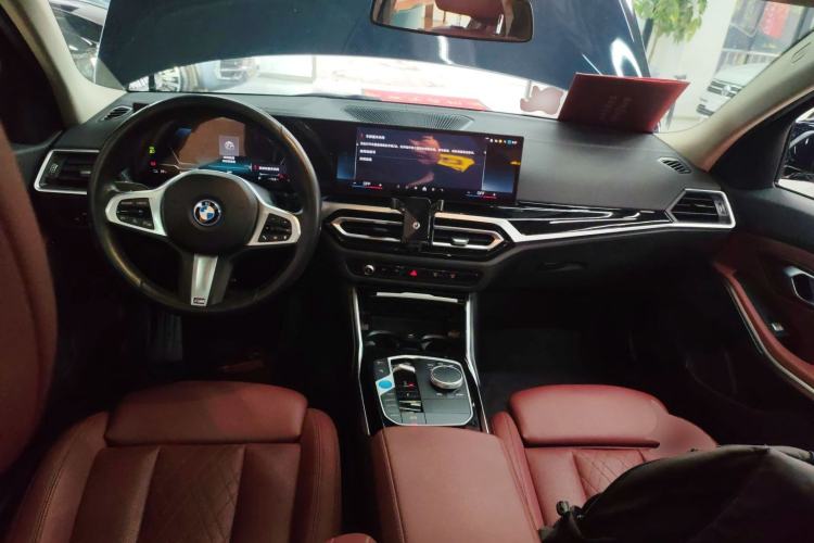 Used BMW i3 2024 eDrive 35 L