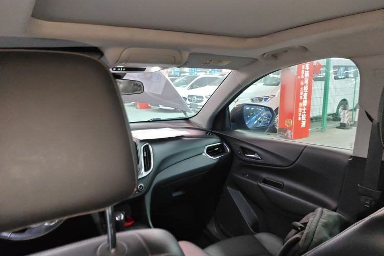 Used Chevrolet Equinox 2017 535T Automatic YuJie Edition