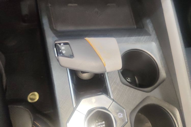 Used Changan UNI-V 2022 1.5T Prestige Version
