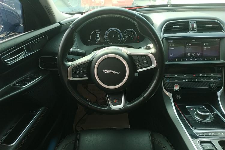 Used Jaguar XEL 2019 2.0T 200 PS Deluxe Edition
