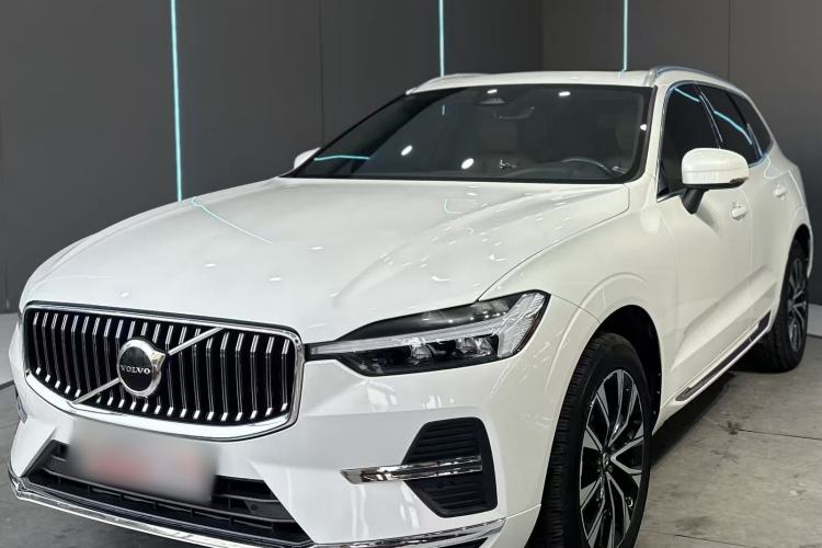 Used Volvo XC60 2023 B5 4x4 Smart Luxury Edition