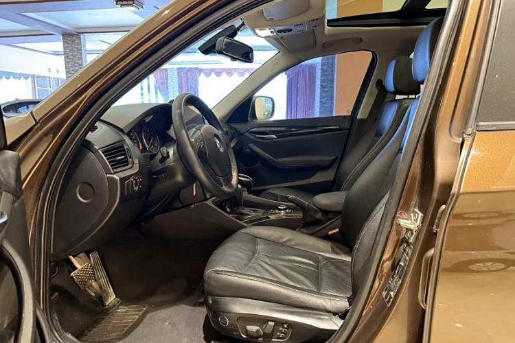 Used BMW X1 2012 sDrive18i Luxury Edition
