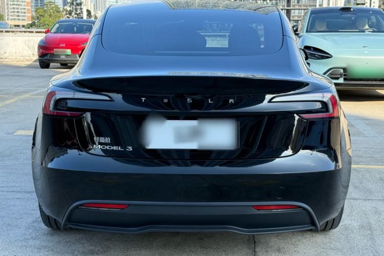 Used Tesla Model 3 2023 Rear-Wheel-Drive Version
