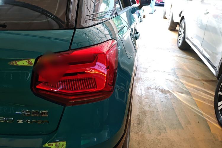 TDK.VehicleDetails.img