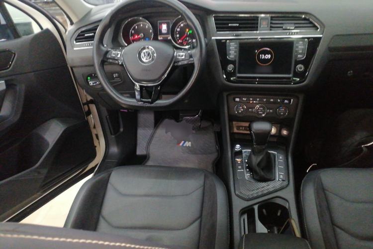 Used Volkswagen Tiguan L 2017 330TSI Automatic Two-Wheel Drive Luxury Edition