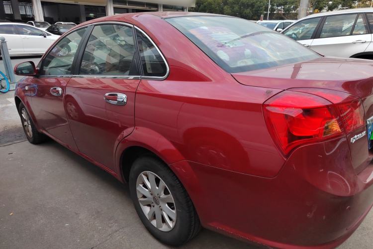 Used Buick Excelle 2015 1.5L Manual Classic Trim
