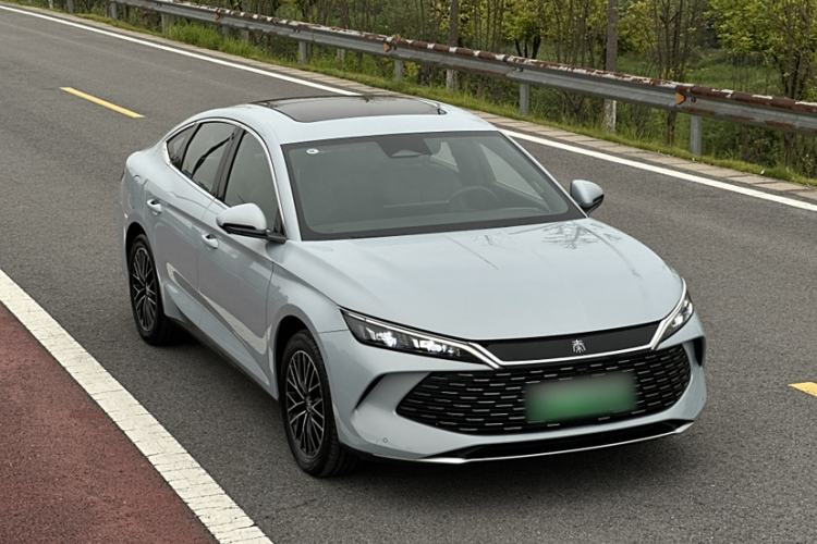 Used BYD Qin L 2024 DM-i 120KM Excellence Model
