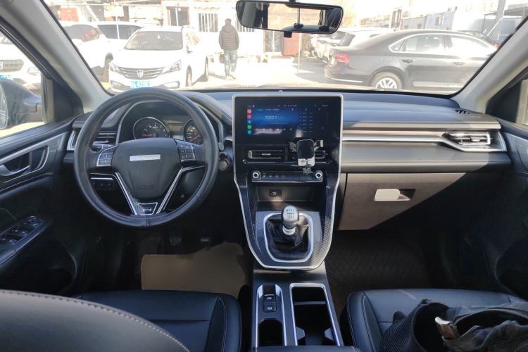 Used Haval M6 2021 PLUS 1.5T Manual Luxury Smart Connectivity Model
