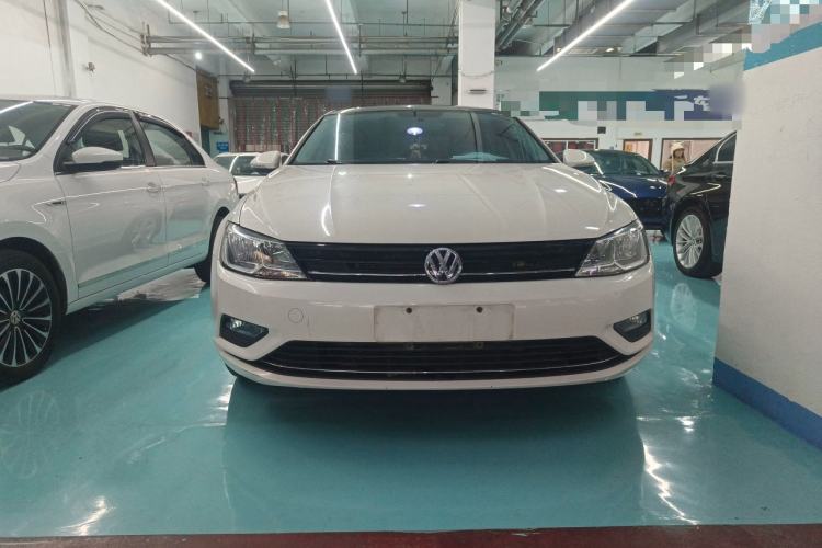 Used Volkswagen Lamando 2018 280TSI DSG Comfort Edition
