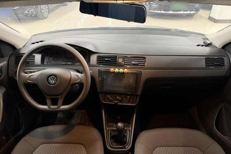 Used Volkswagen Santana 2021 1.5L Manual Fashion Edition
