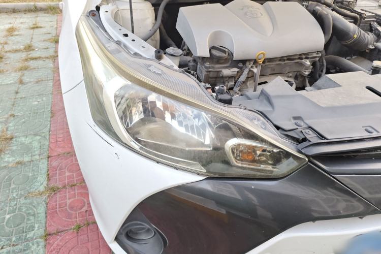 TDK.VehicleDetails.img