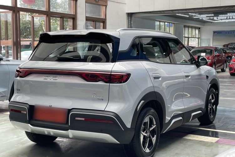 Used BYD Yuan UP 2025 Intelligent Driving Version 401 km Beyond-Range Edition