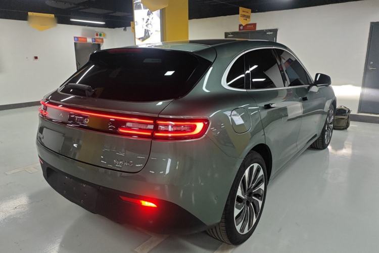 Used Hima AITO M5 2022 Extended-Range Four-Wheel Drive Performance Version
